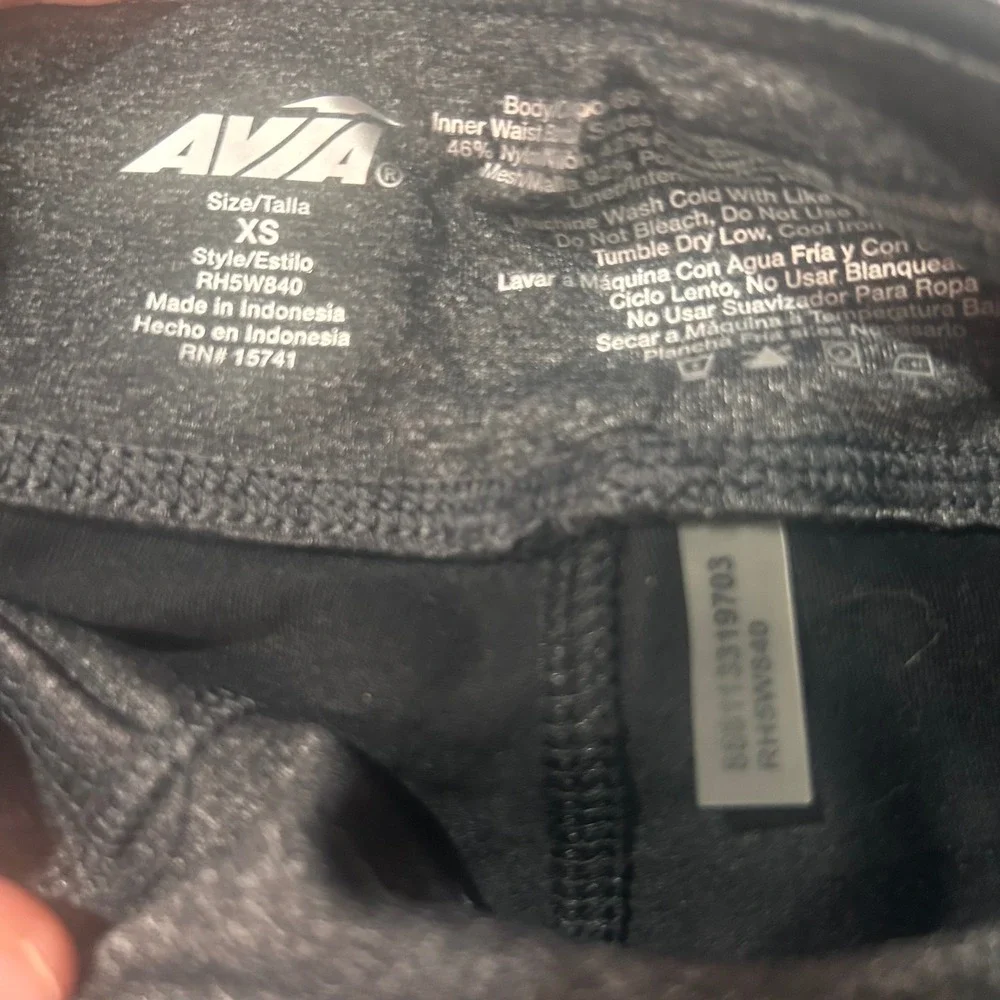 Avia Capri Leggings Crunchtime XS Black Grey Activewear Yoga RH5W840